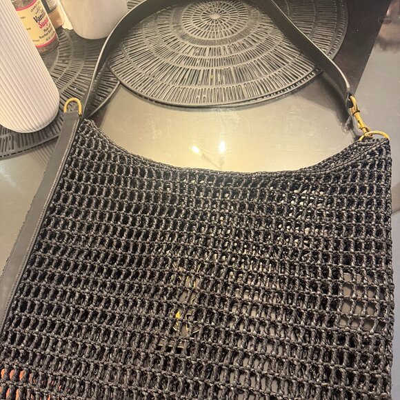 YSL Saint Laurent Black Macramé Shoulder Tote Bag with Gold Logo - Picture 2 of 3
